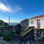 Abrigos Baleeiros *