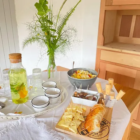 Abrigos Baleeiros Turismo No Espaco Rural * Feiteira