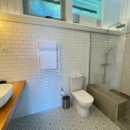 Abrigos Baleeiros Turismo No Espaco Rural * Feiteira