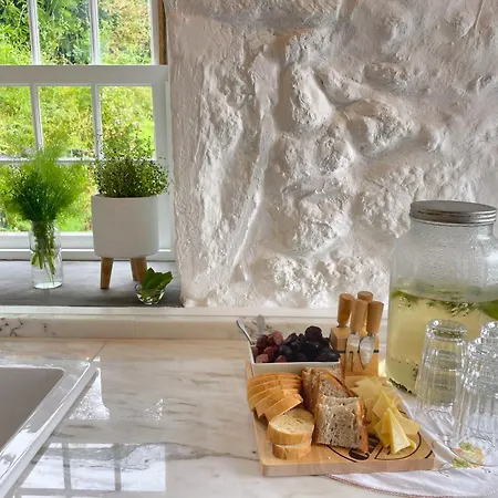 Abrigos Baleeiros Turismo No Espaco Rural 农家乐 *