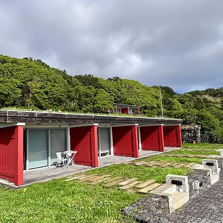 Abrigos Baleeiros Turismo No Espaco Rural *