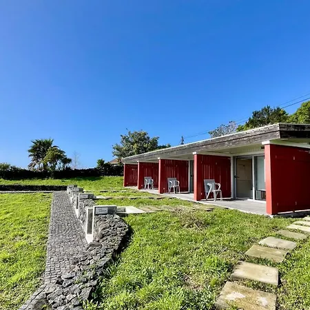 Abrigos Baleeiros Turismo No Espaco Rural Feiteira